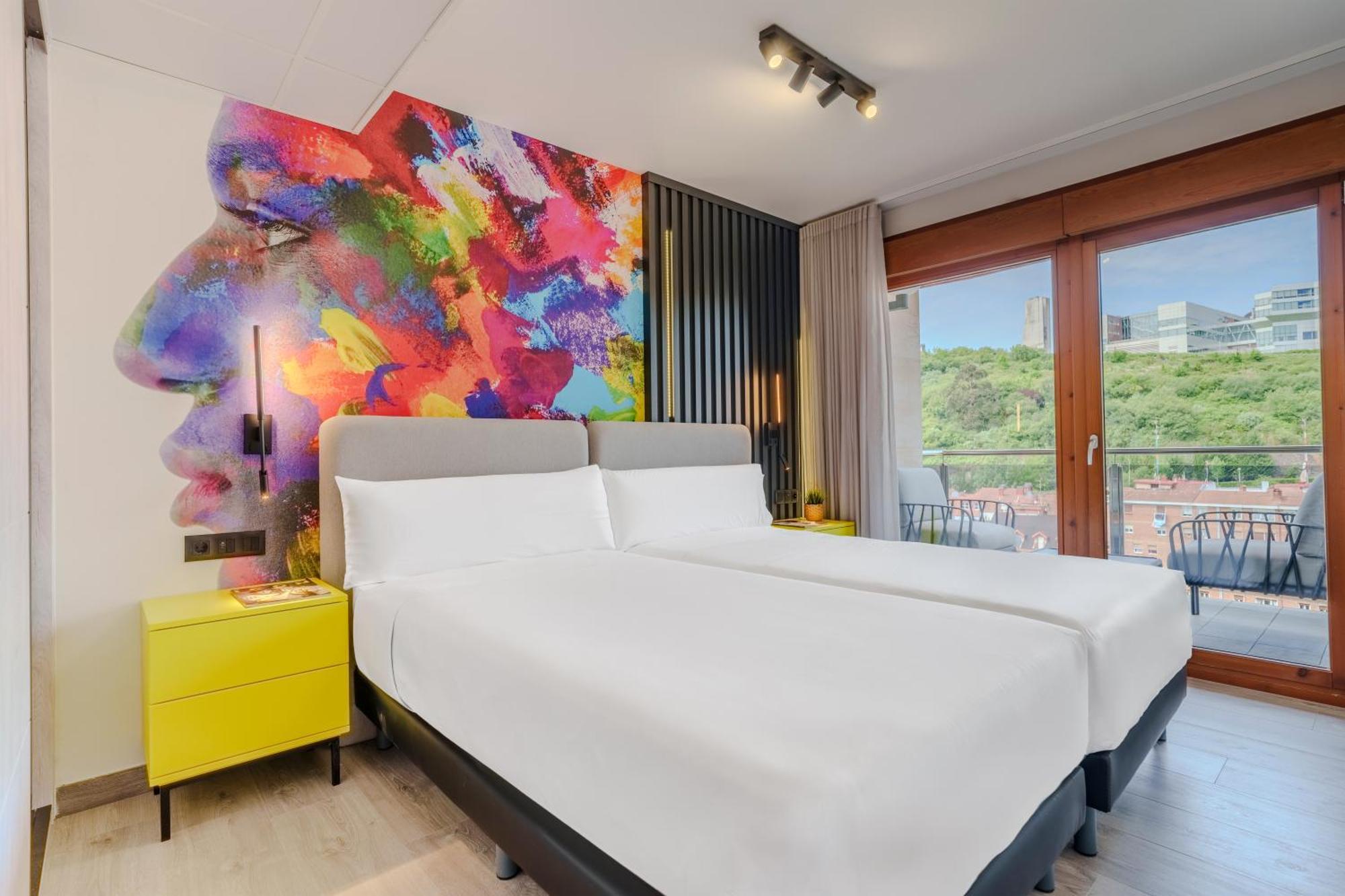 Spirit Apartamentos Atxuri Bilbao Esterno foto
