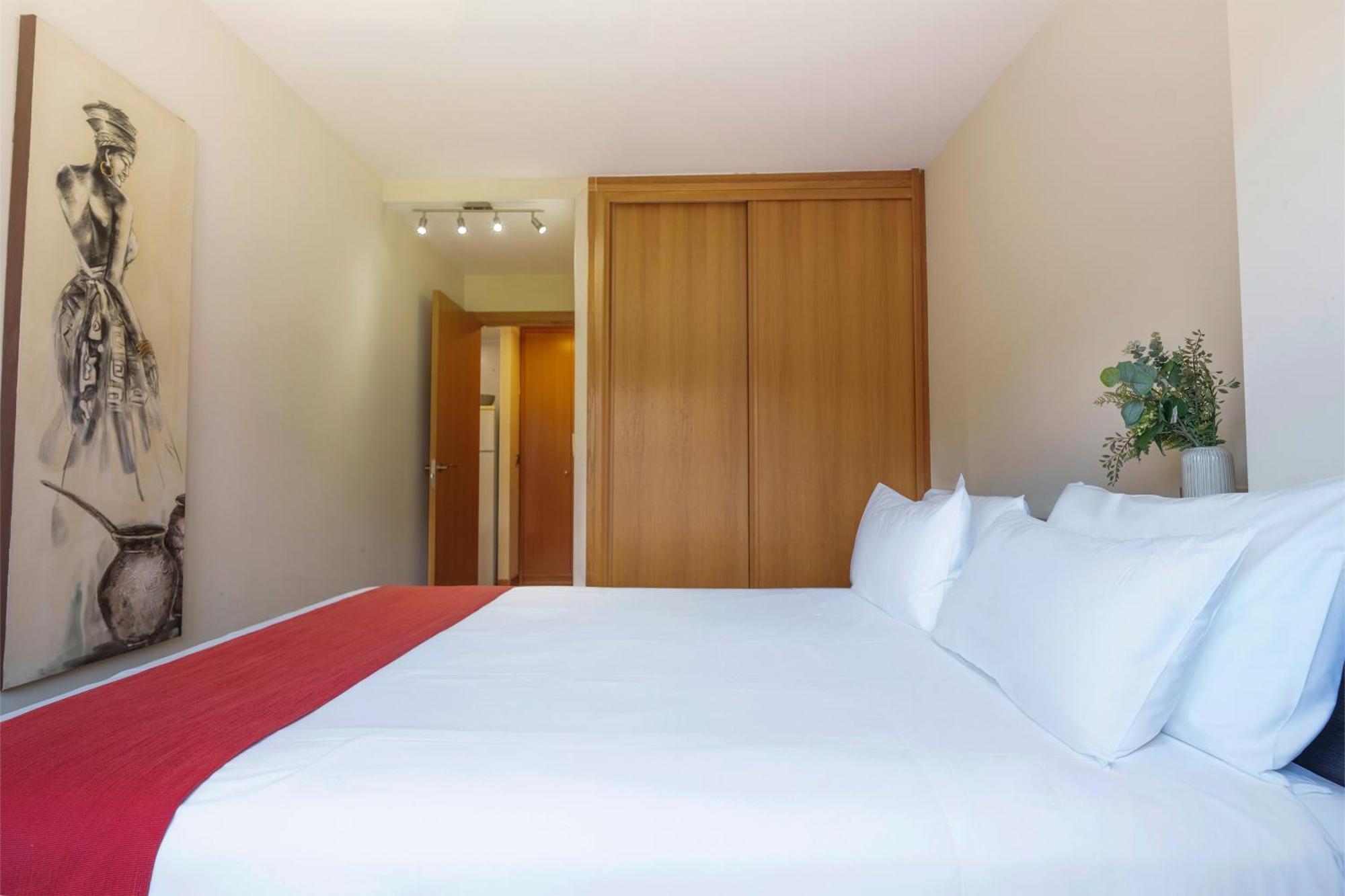Spirit Apartamentos Atxuri Bilbao Esterno foto