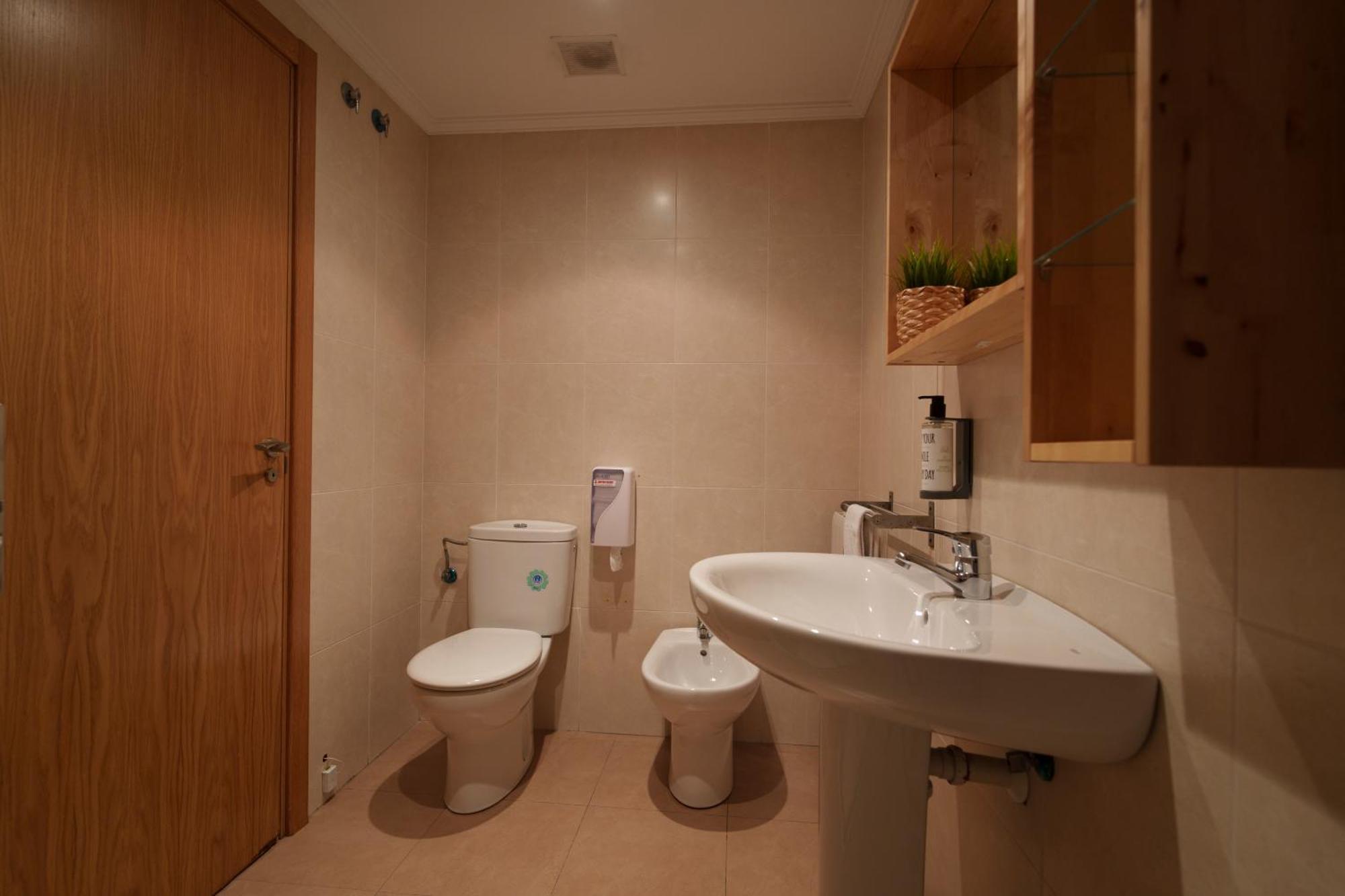 Spirit Apartamentos Atxuri Bilbao Esterno foto